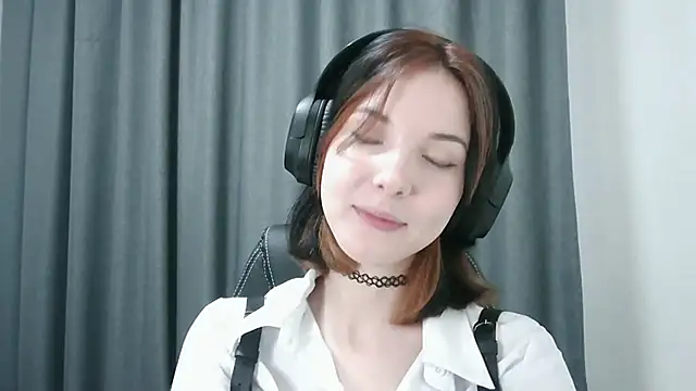 Snapshot of RubyBooby chatting on 05-29-26, 05:00 RubyBooby online show from 05-29-26, 05:00