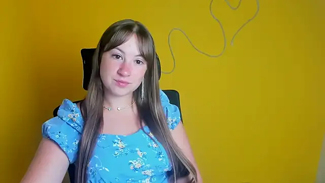 Tiffani Angel online show from 06-25-26, 05:56