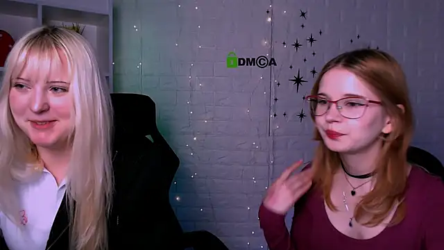 Snapshot of callmevivien chatting on 04-14-26, 01:17 callmevivien online show from 04-14-26, 01:17