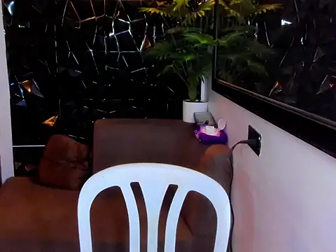  YourBeautifulShemale  online show from 04-04-26, 08:34