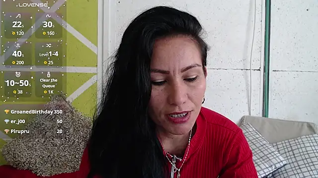 valeriiaa b online show from 05-21-26, 02:02