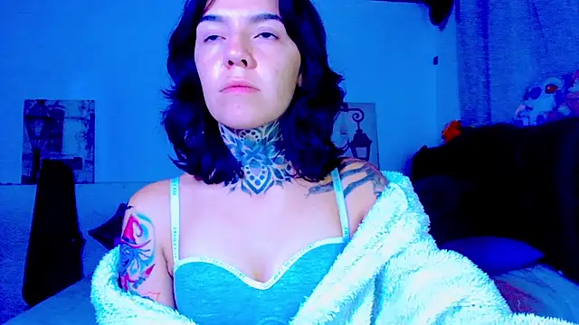 LannieGonzales online show from 05-13-26, 02:25