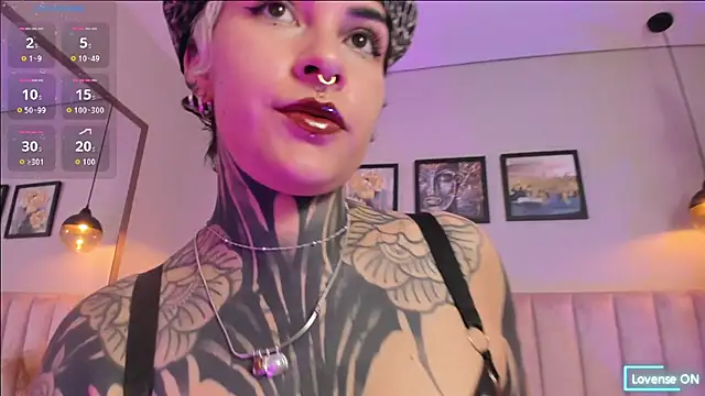 Luana fiore online show from 05-05-26, 12:24
