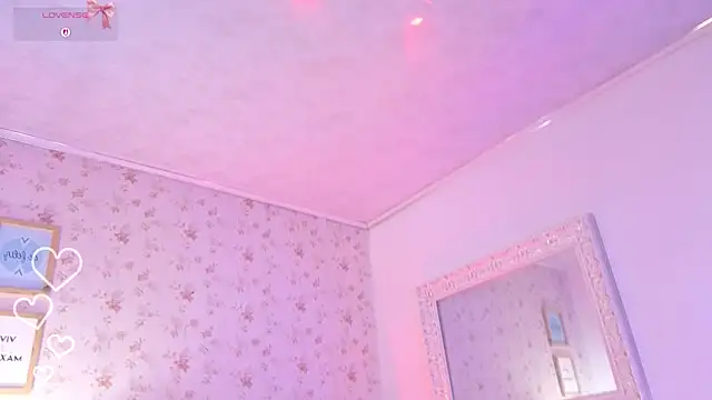 Snapshot of lia_kitty0 chatting on 06-16-26, 11:07 lia kitty0 online show from 06-16-26, 11:07