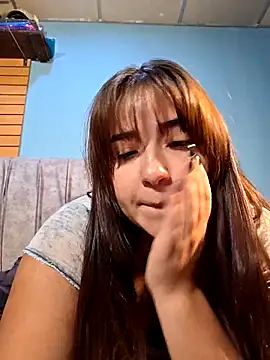 Snapshot of Salma_saad chatting on 04-10-26, 02:28 Salma saad online show from 04-10-26, 02:28