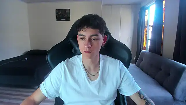 Luke Chill online show from 04-04-26, 09:34