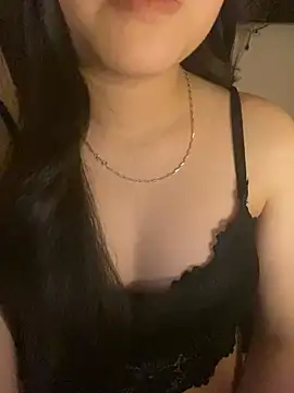 Rosecute11 online show from 05-01-26, 04:11