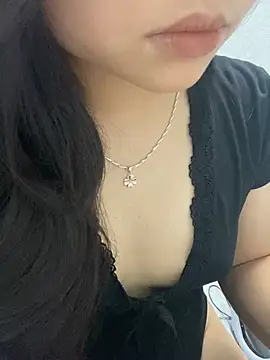 Rosecute11 online show from 05-05-26, 03:31