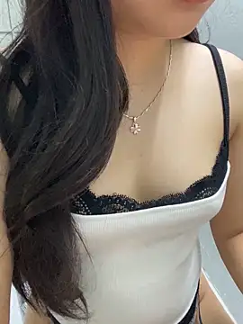 Rosecute11 online show from 05-13-26, 07:28