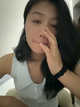 Snapshot of Shanshan_1267 chatting on 06-12-26, 12:59 Shanshan 1267 online show from 06-12-26, 12:59