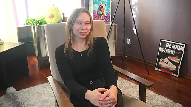 MathaConnie online show from 04-06-26, 04:46