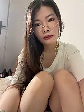 Xiaoyunduo1 online show from 05-24-26, 12:54