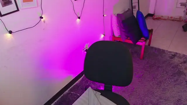 Snapshot of swag_hoe chatting on 04-07-26, 09:15 swag hoe online show from 04-07-26, 09:15