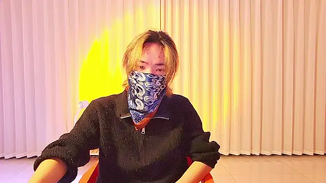 Snapshot of wumei-001 chatting on 04-02-26, 11:41 wumei-001 online show from 04-02-26, 11:41