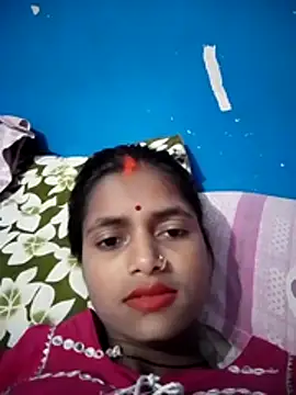 Snapshot of Payel_1 chatting on 05-12-26, 06:10 Payel 1 online show from 05-12-26, 06:10