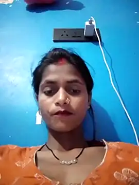 Snapshot of Payel_1 chatting on 05-17-26, 10:00 Payel 1 online show from 05-17-26, 10:00
