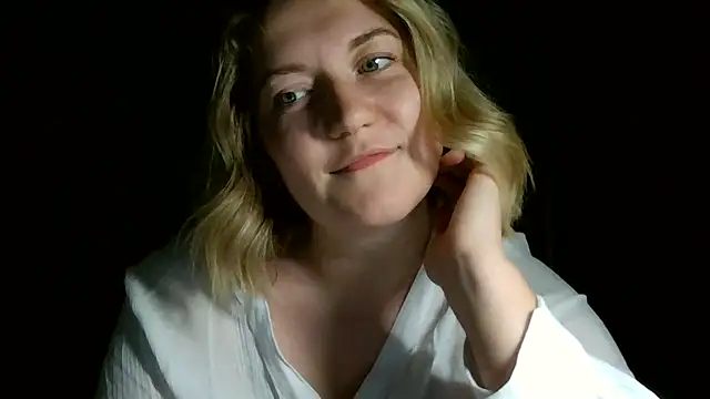 TinaKittyX online show from 05-08-26, 08:25