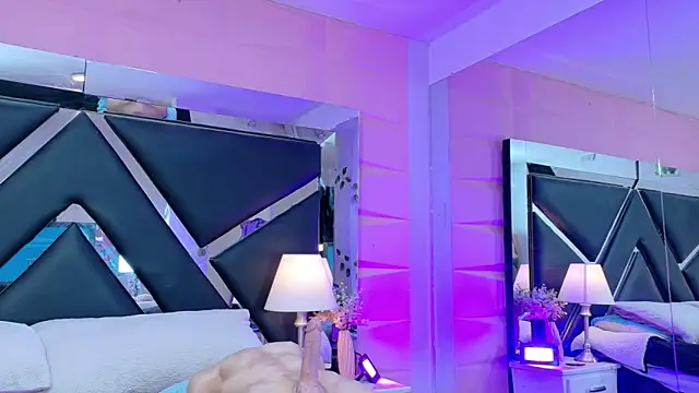 Veronica Nasty  online show from 06-18-26, 07:40