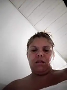 Snapshot of Zafiro_MD chatting on 05-23-26, 02:39 Zafiro MD online show from 05-23-26, 02:39