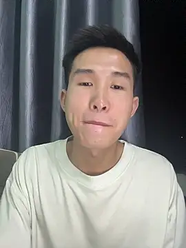 Snapshot of tuanhip chatting on 04-05-26, 03:09 tuanhip online show from 04-05-26, 03:09