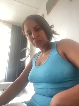 Katiuscavega online show from 04-27-26, 05:55