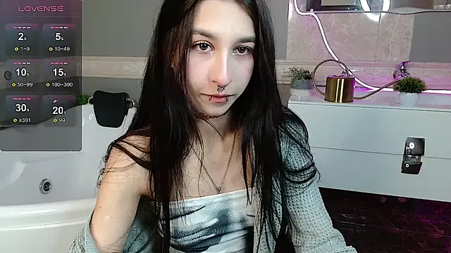 MelissaSparrow online show from 05-18-26, 01:13