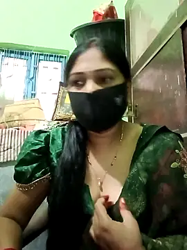 Snapshot of Pinki-girl chatting on 04-11-26, 07:24 Pinki-girl online show from 04-11-26, 07:24