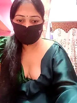 Snapshot of Pinki-girl chatting on 04-22-26, 05:10 Pinki-girl online show from 04-22-26, 05:10