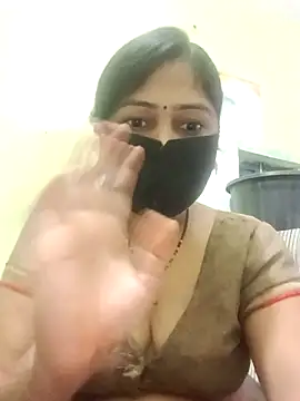 Snapshot of Pinki-girl chatting on 05-15-26, 05:14 Pinki-girl online show from 05-15-26, 05:14