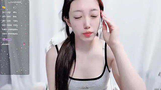 Snapshot of luckyuyu66 chatting on 05-22-26, 02:22 luckyuyu66 online show from 05-22-26, 02:22