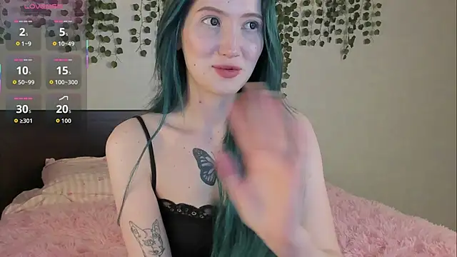 Snapshot of Leona_Vixen chatting on 05-25-26, 11:11 Leona Vixen online show from 05-25-26, 11:11