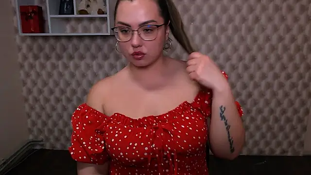 AminaSoul  online show from 04-10-26, 07:46