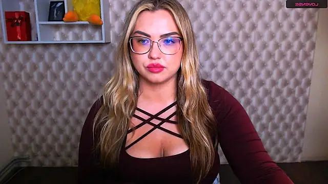 AminaSoul  online show from 05-15-26, 12:45
