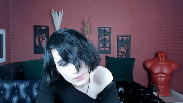 Snapshot of Micke_Dio chatting on 04-21-26, 09:15 Micke Dio online show from 04-21-26, 09:15
