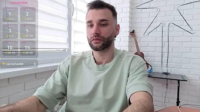 Snapshot of DaddySlava chatting on 06-02-26, 06:59 DaddySlava online show from 06-02-26, 06:59
