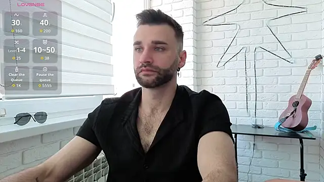 Snapshot of DaddySlava chatting on 06-04-26, 05:30 DaddySlava online show from 06-04-26, 05:30