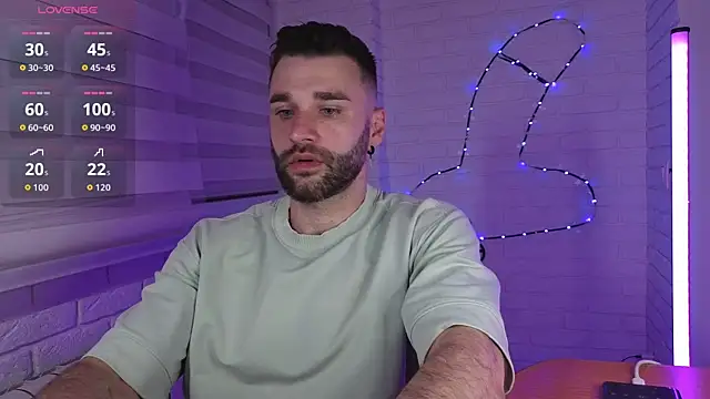 Snapshot of DaddySlava chatting on 06-21-26, 06:54 DaddySlava online show from 06-21-26, 06:54
