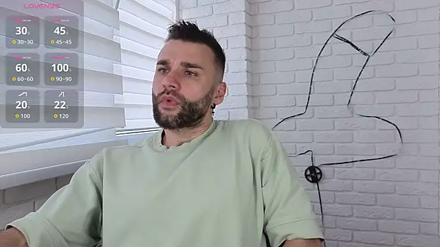 Snapshot of DaddySlava chatting on 06-23-26, 05:22 DaddySlava online show from 06-23-26, 05:22