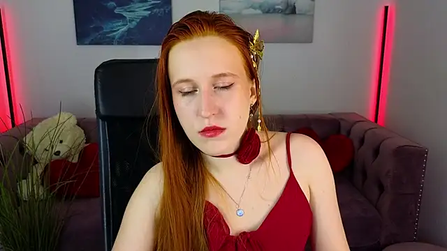 Snapshot of EvaBellea chatting on 04-29-26, 01:26 EvaBellea online show from 04-29-26, 01:26
