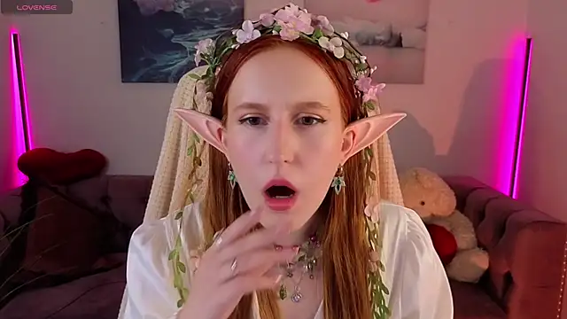 Snapshot of EvaBellea chatting on 05-23-26, 01:37 EvaBellea online show from 05-23-26, 01:37