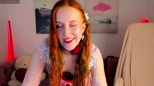 Snapshot of EvaBellea chatting on 05-26-26, 01:40 EvaBellea online show from 05-26-26, 01:40
