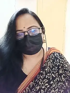 monisha cam online show from 06-18-26, 05:39