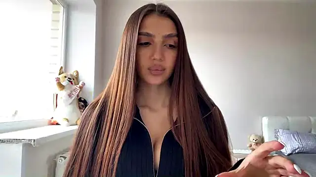 AlvinaMair online show from 04-18-26, 11:03