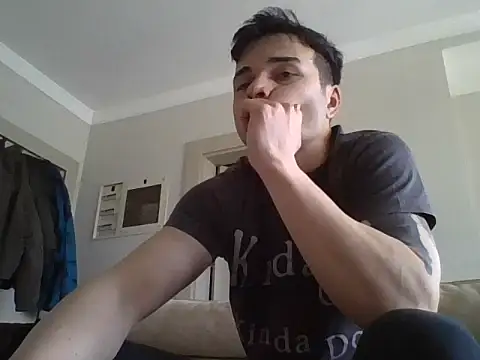 Snapshot of Hayat2Bilet chatting on 04-09-26, 01:38 Hayat2Bilet online show from 04-09-26, 01:38