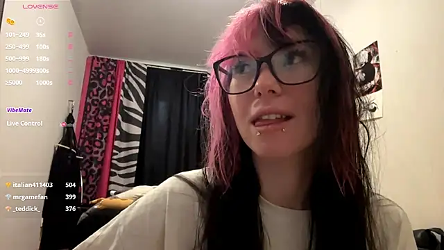 WifeAileen online show from 05-08-26, 07:14