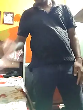 RajaDarling26 online show from 04-30-26, 03:46