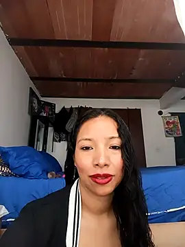 Wolfamara online show from 04-22-26, 01:12
