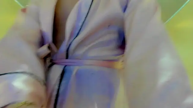Snapshot of Sharlotte_Jones chatting on 07-01-26, 11:23 Sharlotte Jones online show from 07-01-26, 11:23