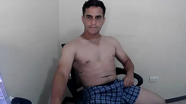 Snapshot of randomzombie27 chatting on 08-03-26, 12:53 randomzombie27 online show from 08-03-26, 12:53