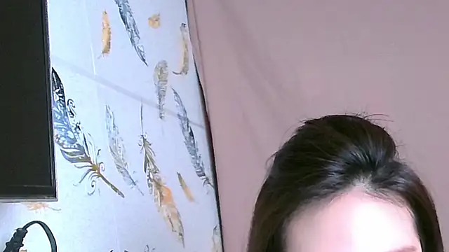 Snapshot of Ivy_ss1881 chatting on 04-10-26, 01:33 Ivy ss1881 online show from 04-10-26, 01:33